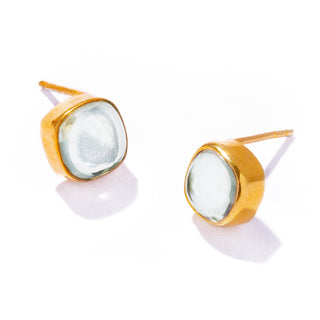 aura square pierce
