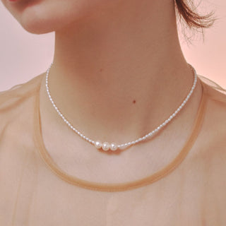 planet pearl choker