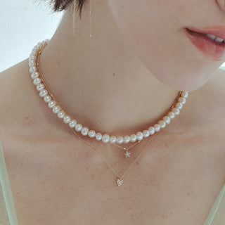 glow pearl necklace