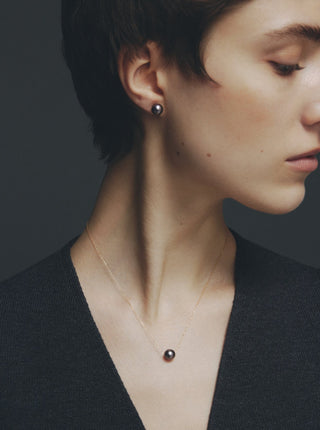 K18 akoya pearl pierce