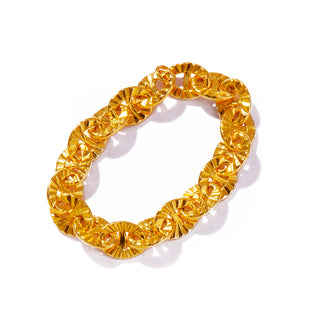 K18 confident ring