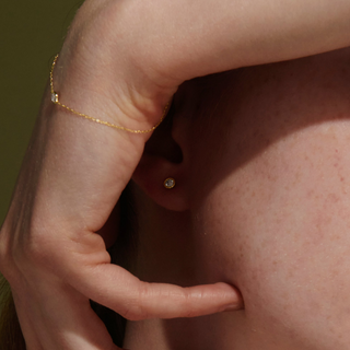 K18 vetra diamond pierce
