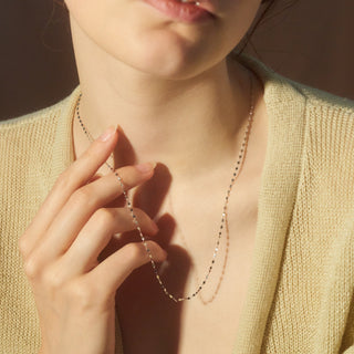 victoria long necklace