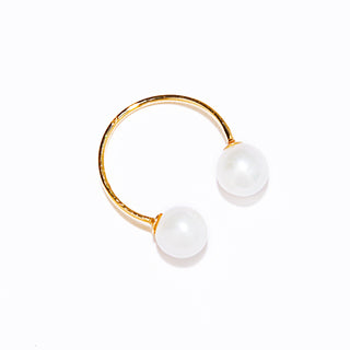 2 pearl ear cuff