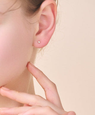 amulet pierce