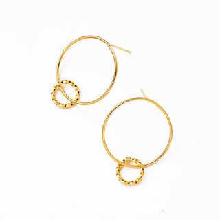 double hoop pierce