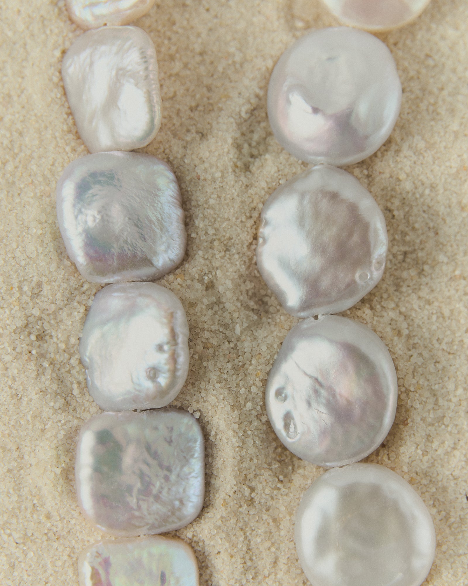 les bonbon/liberty pearl necklace