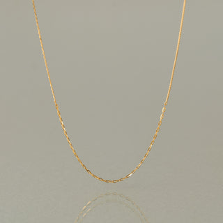 K18 s.g.b axis necklace