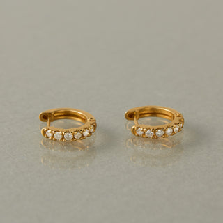 K18 half diamond hoop pierce