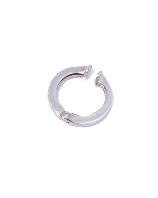 hug earcuff