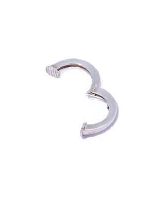 hug earcuff
