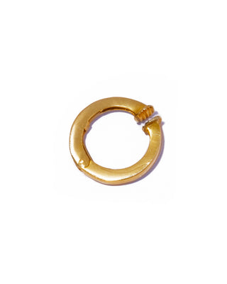 hug earcuff