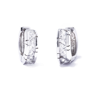 princess triangle hug pierce