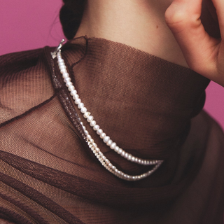 steady pearl choker