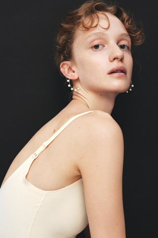 flotter pearl hoop pierce S