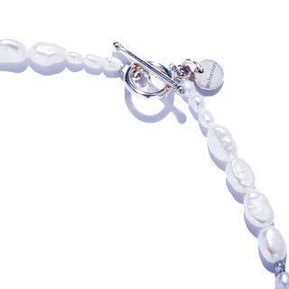 fragment pearl necklace
