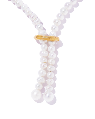 arc pearl necklace