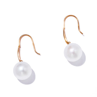 organic pearl hook pierce
