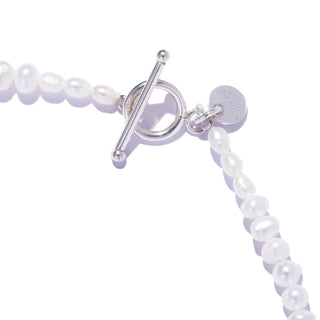 steady pearl choker