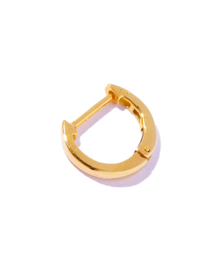 K18 minimalist hoop pierce
