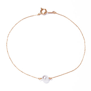 pearl bracelet