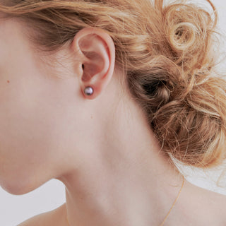 K18 akoya pearl pierce