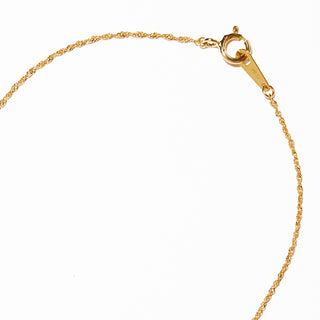lucent necklace