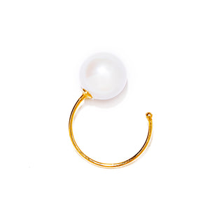 1pearl ear cuff