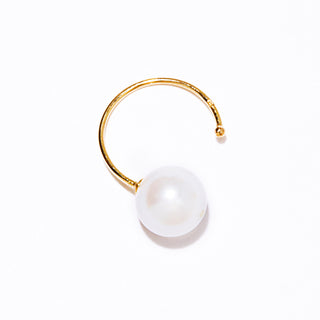 1pearl ear cuff